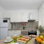 Apartment Bal *